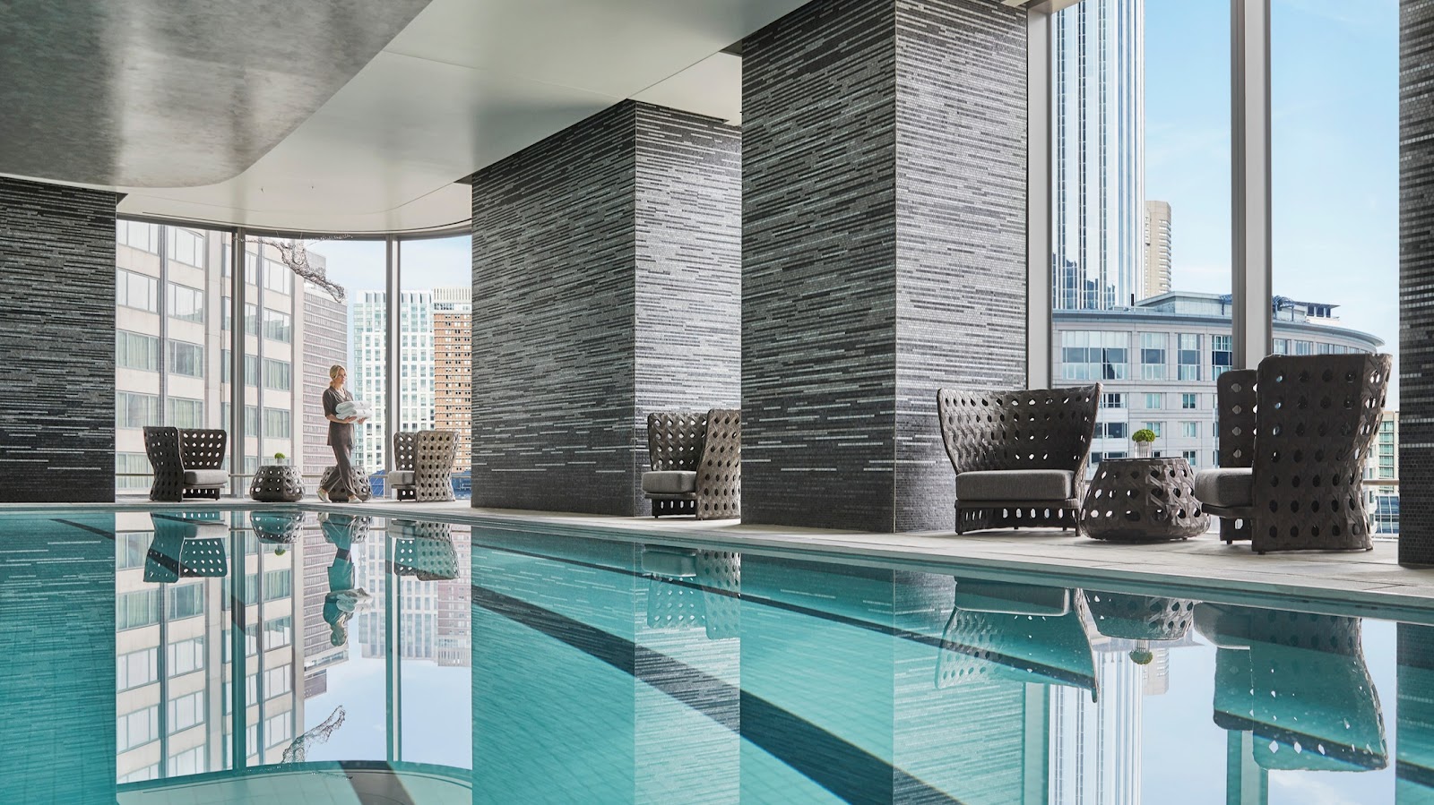 Four Seasons Hotel One Dalton Street, Boston